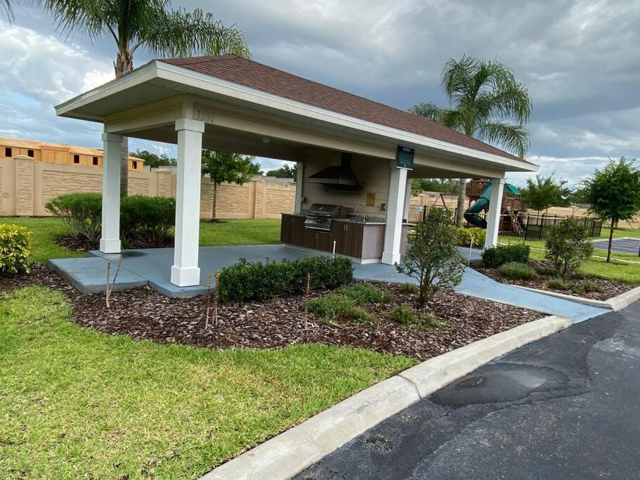 Super Comfy And Spacious 3 Bedroom 10 Minutes From Disney, With Major Shopping 4 Minutes Away Kissimmee Eksteriør billede